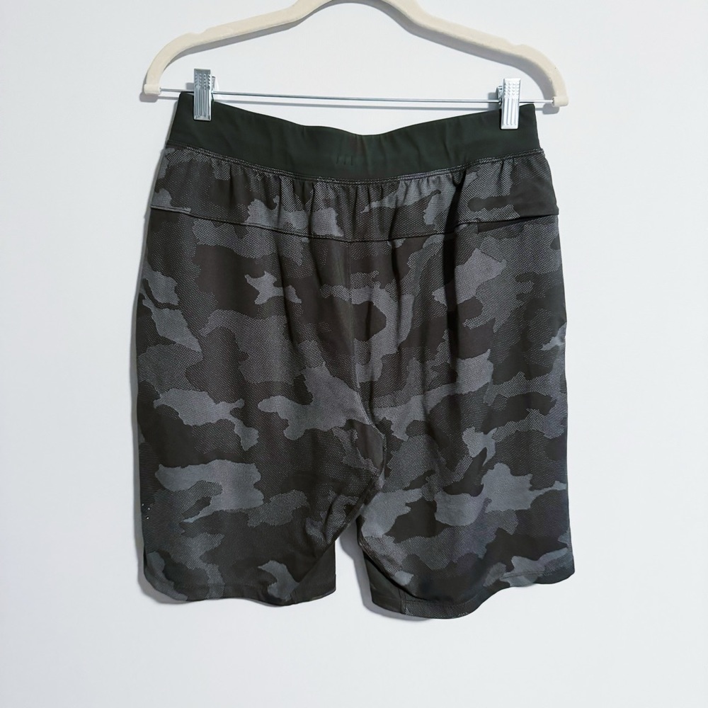 Lululemon - Camouflage Print Drawstring Shorts - Picture 4 of 5